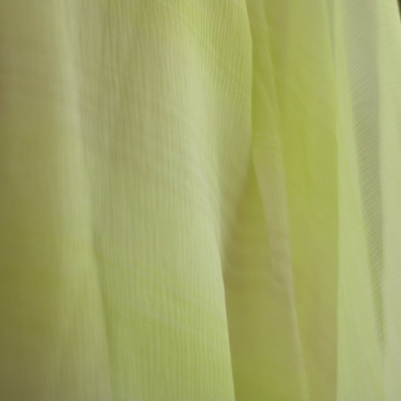 ANN TAYLOR Celery Colored Scarf or Wrap with Light Stripes - Picture 3 of 6